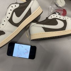 Nike Air Jordan 1 Reverse Mocha Travis Scott Cactus Jack Sneaker