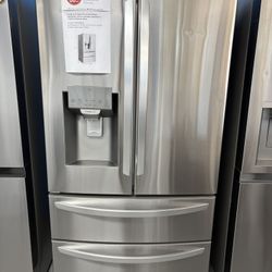 36 in. 28 cu. ft. 4-Door French Door Smart Refrigerator🔥