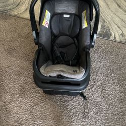 2024 Car seat And Base 