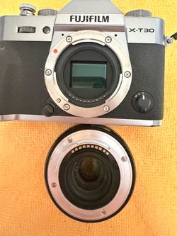 Fujifilm X-T30 II Mirrorless Camera + Fujinon XF 27mm f/2.8 R WR Lens