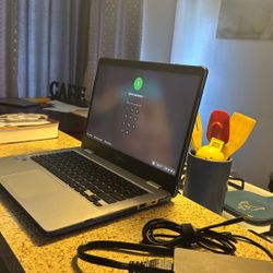 Almost New ASUS CHROME BOOK 