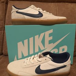 Nike SB Heritage Vulc Size 9 
