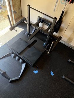 Bells of Steel Belt Squat Machine 2.0 - Like New, Belt Included