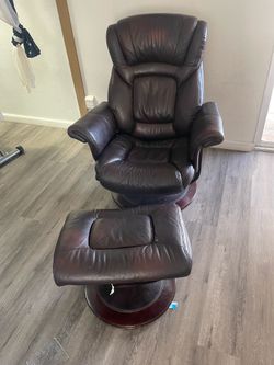 Oliver Multi-Position Stitched Recliner & Ottoman with Swivel Base in Brown LeatherSoft
