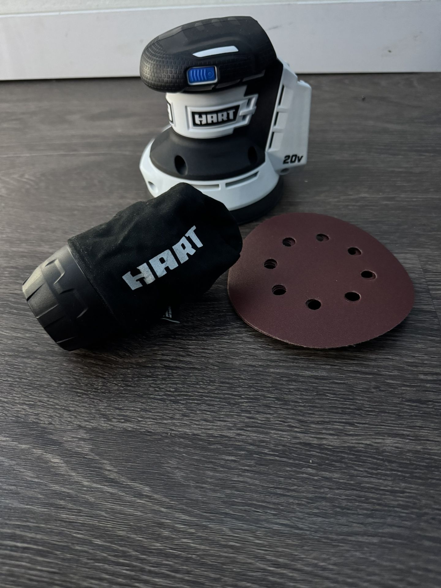 HART Orbit Sander With Dust Bag 20-Volt Cordless (Battery Not Included)