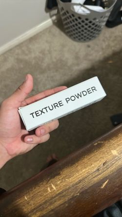 Based bodyworks texture powder