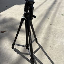 Sunpak Ultra Tripod With Bag 