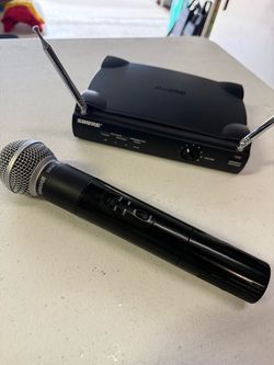 SHURE SM58 Wireless Microphone