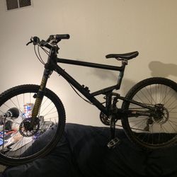 Bicycle CANNONDALE