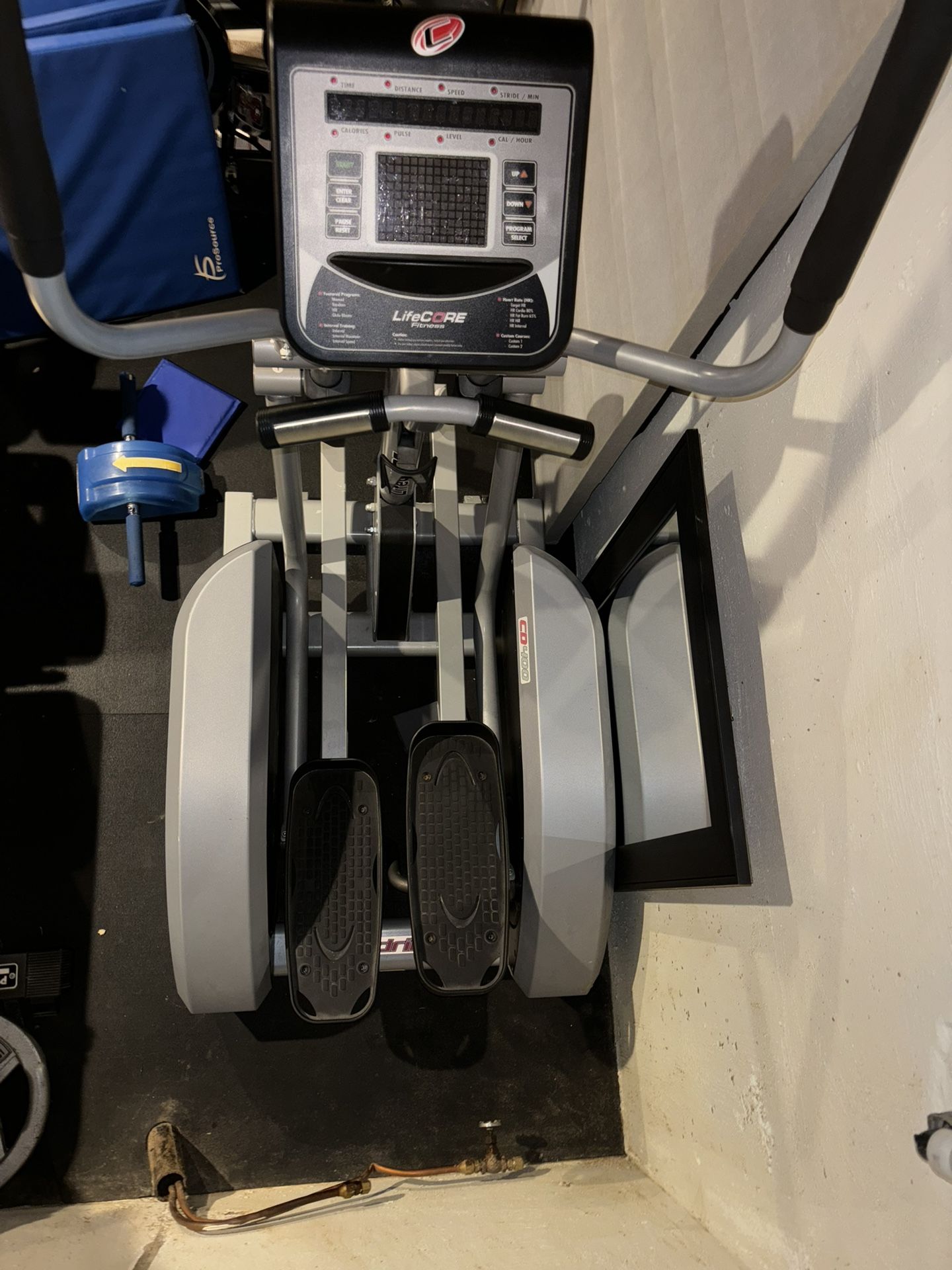 Lifecore CD400 Elliptical