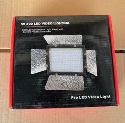PRO LED Video Light, W300 LEDs Professional Video Light for Studio photography