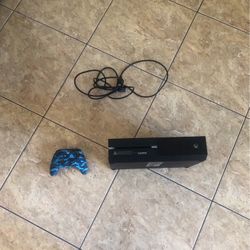 Xbox One And Controller Look At Description 