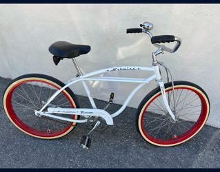 1961 Schwinn Tornado 24 inch Cruiser for Sale in West Los Angeles