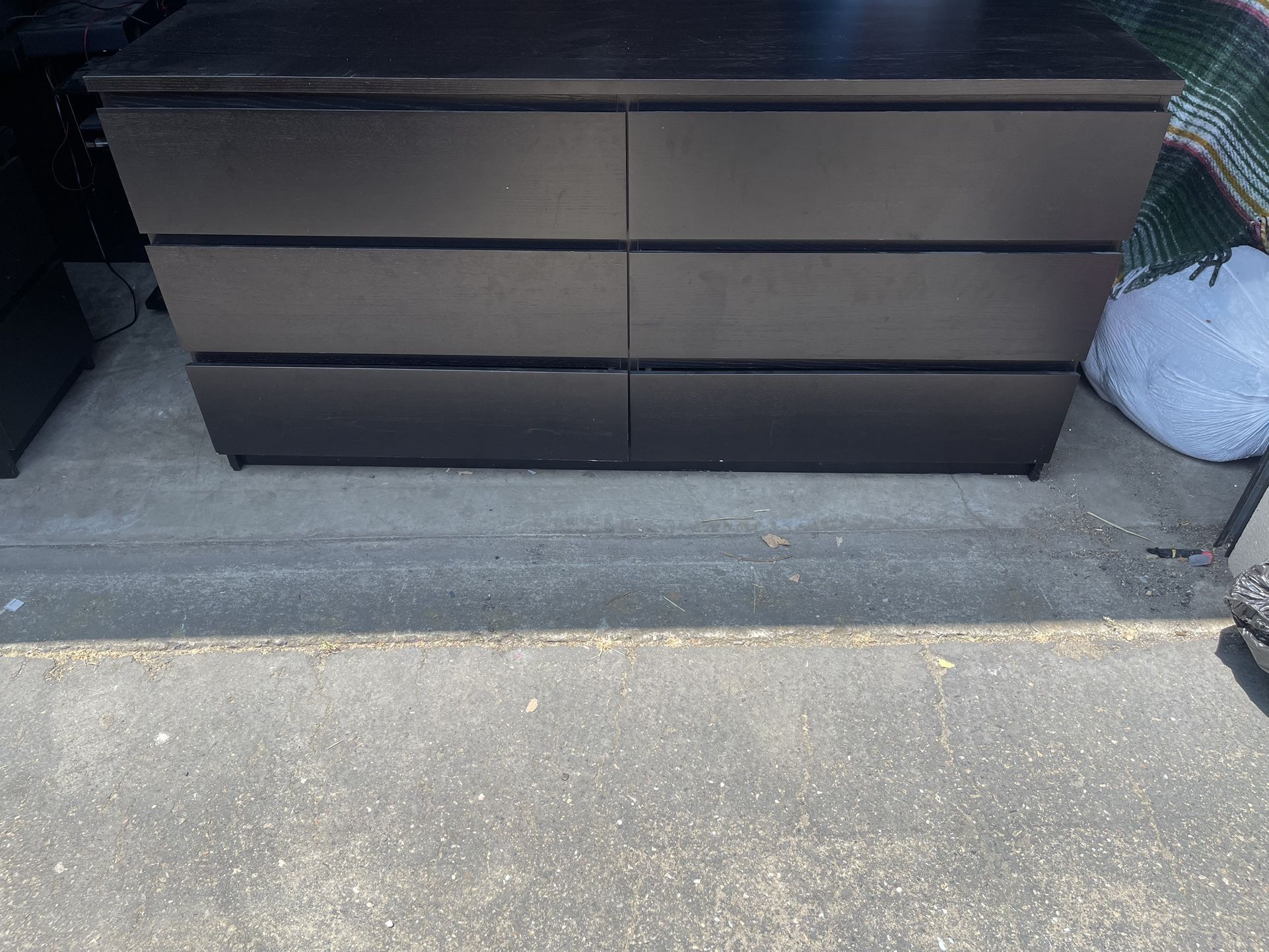 Stylish Dresser