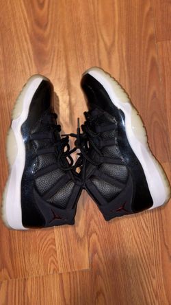 Jordan 11 shoes size 10.5