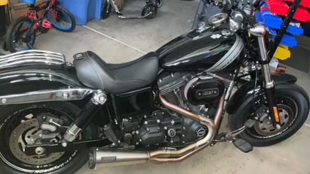 Harley Davidson Dealer 2017 fat Bob