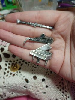Instrument Pins