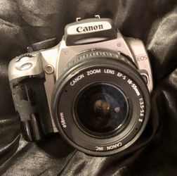 Canon DS126071 EOS Rebel XT.