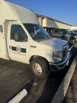 2008 Ford E350