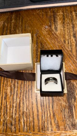Tungsten carbide wedding band for men New, never used!