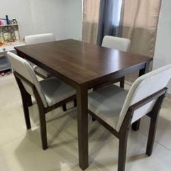 Brand New Dining Set/ Table And Chairs 