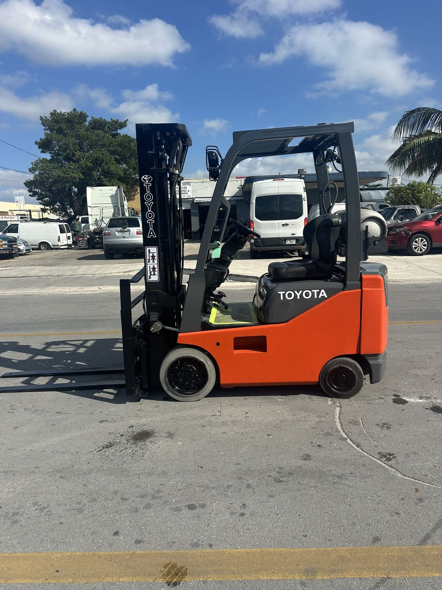 Forklift Nissan