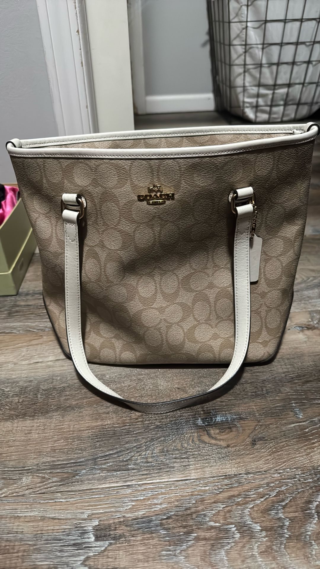 🔥 [Coach purse] – Must Go Today – Cash Only 🔥