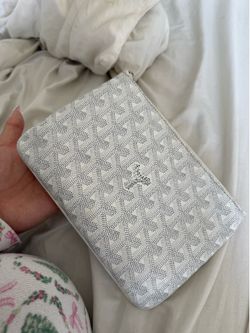 Goyard senat pm