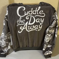 Gray & White Cuddle the Day Away Furry Fleece Shirt 