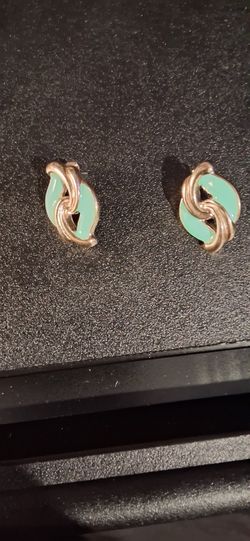 Mint Green Knot Earrings