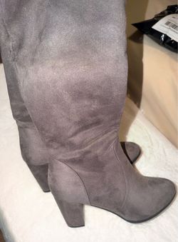 New Grey Suede Mid Calf Boots 2.5” Block Heel Size 11 Retail $69