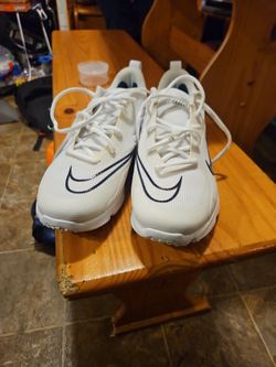 Nike Shoes Used 1 Time Size 6