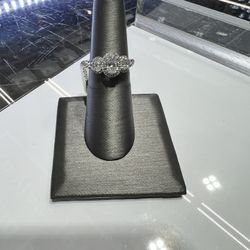 Diamond Engagement Ring 