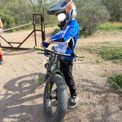 Specialized Fatboy 20” Kids Mtn Bike Fatty Youth Mountain Bike 20inch Bicycle 