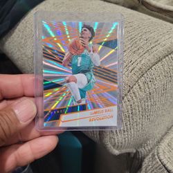 Lamelo Ball Revolution Sunburst Number 10/75  Basketball Card 