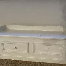 White Distressed Chest. Can Use For Blankets Etc