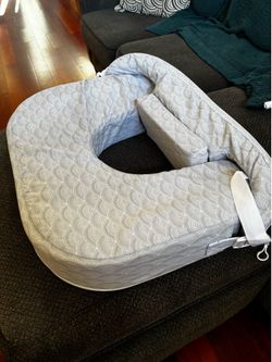 My Brest Friend Nursing Pillow