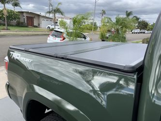 tacoma 2021 bed cover