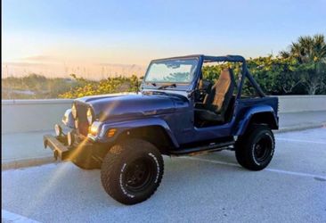 1985 Jeep Cj 7 Restored example LOOK NOW & CALL