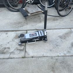 Husky Big Car Jack 3 Tons 
