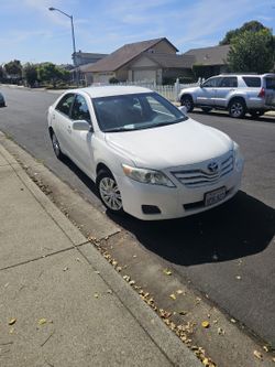 2011 Toyota Camry LE