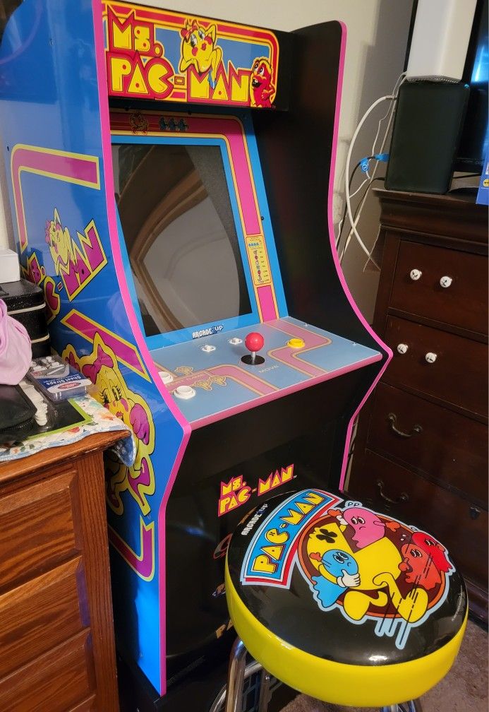 PAC MAN ARCADE GAME SYSTEM