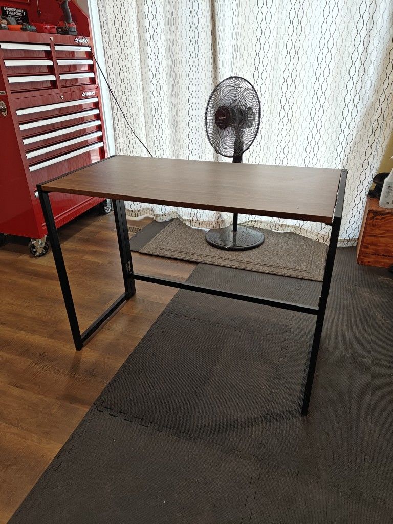 Desk, Foldable - 30" H x 40" W x 20" D