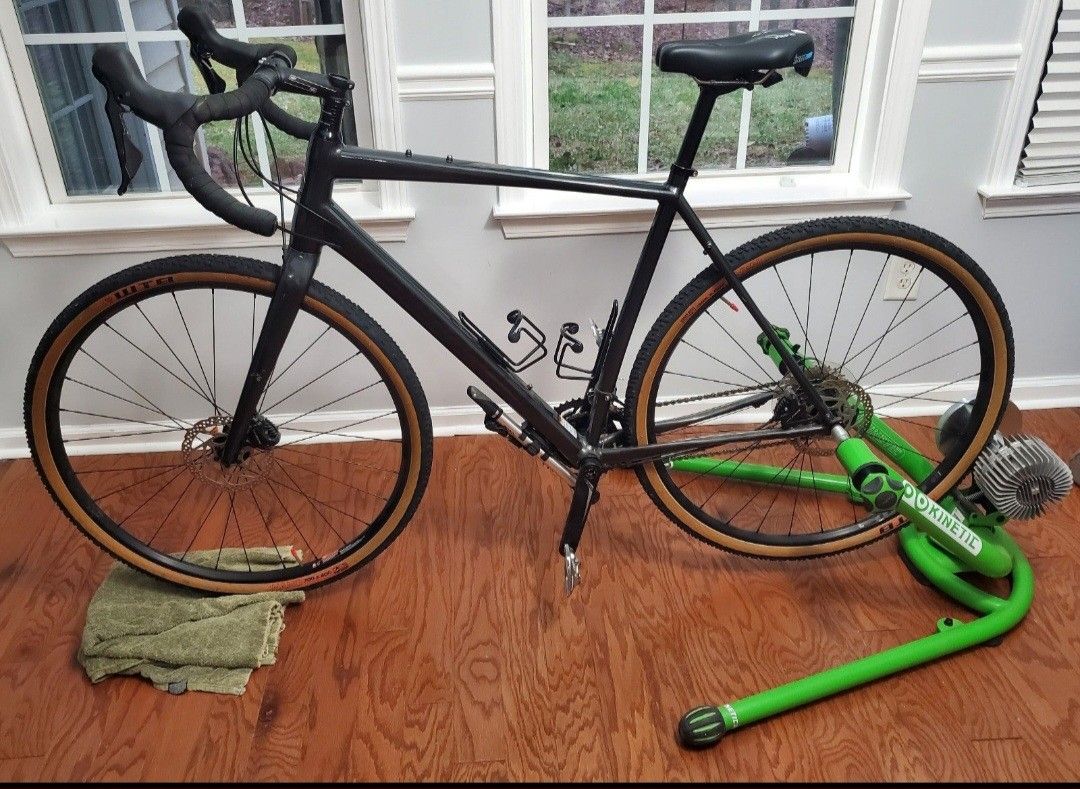 2019 Cannondale Topstone 105 Large Rarely Used.