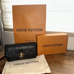 Authentic Louis Vuitton Pf. Vavin chain nm m emp noir  Bag  with Gold Chain in Black  