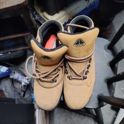 Woman's/Unisex Nike ACG's
