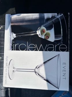 Glass martini cups