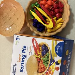 Learning Resources Super Sorting Pie - Sorting and Matching, Fine Motor Skills, Food Toys, Color Recognition, Counting Game, Preschool, Toddler Math M