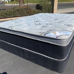 King Orthopedic Bamboo Pillow Top!•••