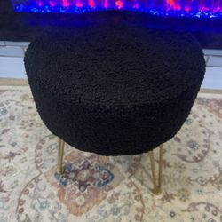 Black fluffy vanity stool with gold legs 
